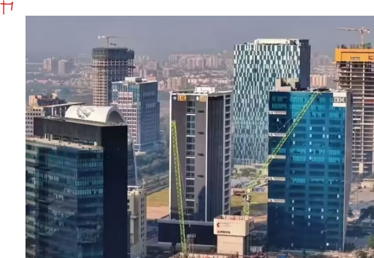 GIFT City में बढ़ी वैश्विक कंपनियों की दिलचस्पी, Adani और Arcelor सहित बड़ी कंपनियां शुरू करेंगी ट्रेजरी ऑपरेशंस
