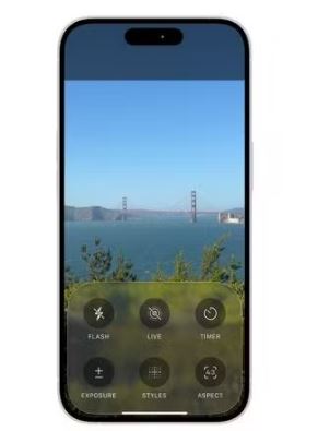 iOS 27 में iPhone यूज़र्स को मिल सकता है बड़ा अपग्रेड, कैमरा ऐप पूरी तरह कस्टमाइज़ करने की सुविधा की चर्चा